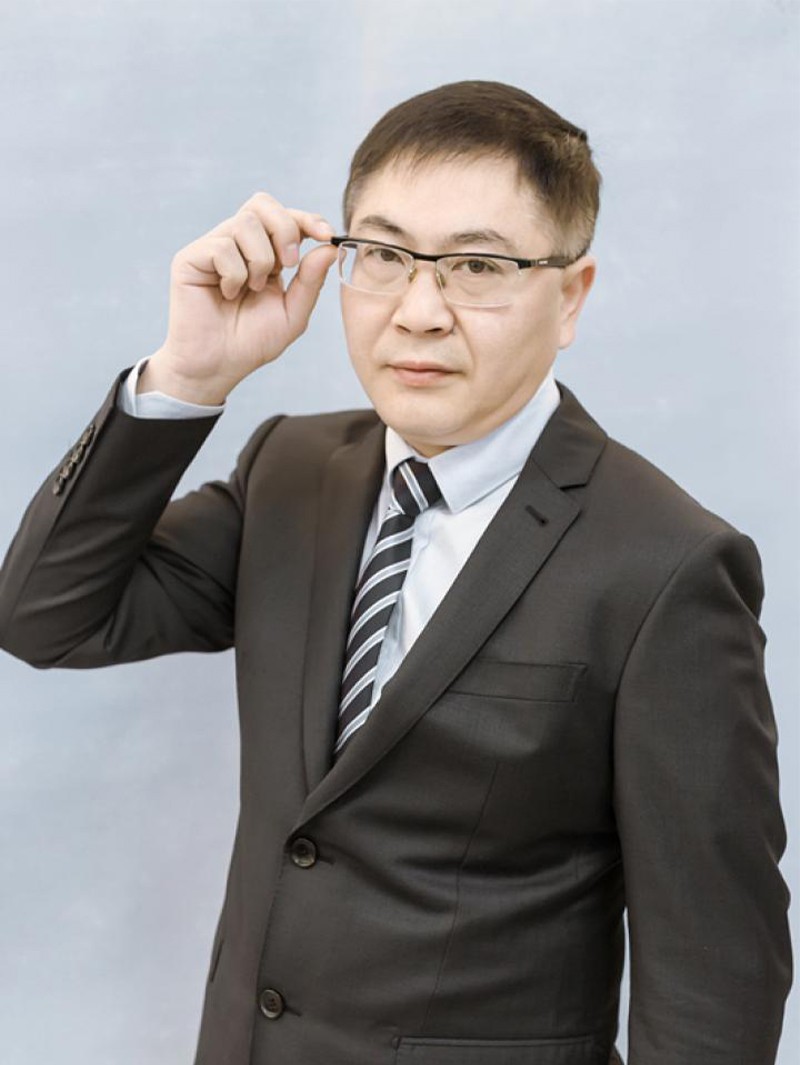 向朝东